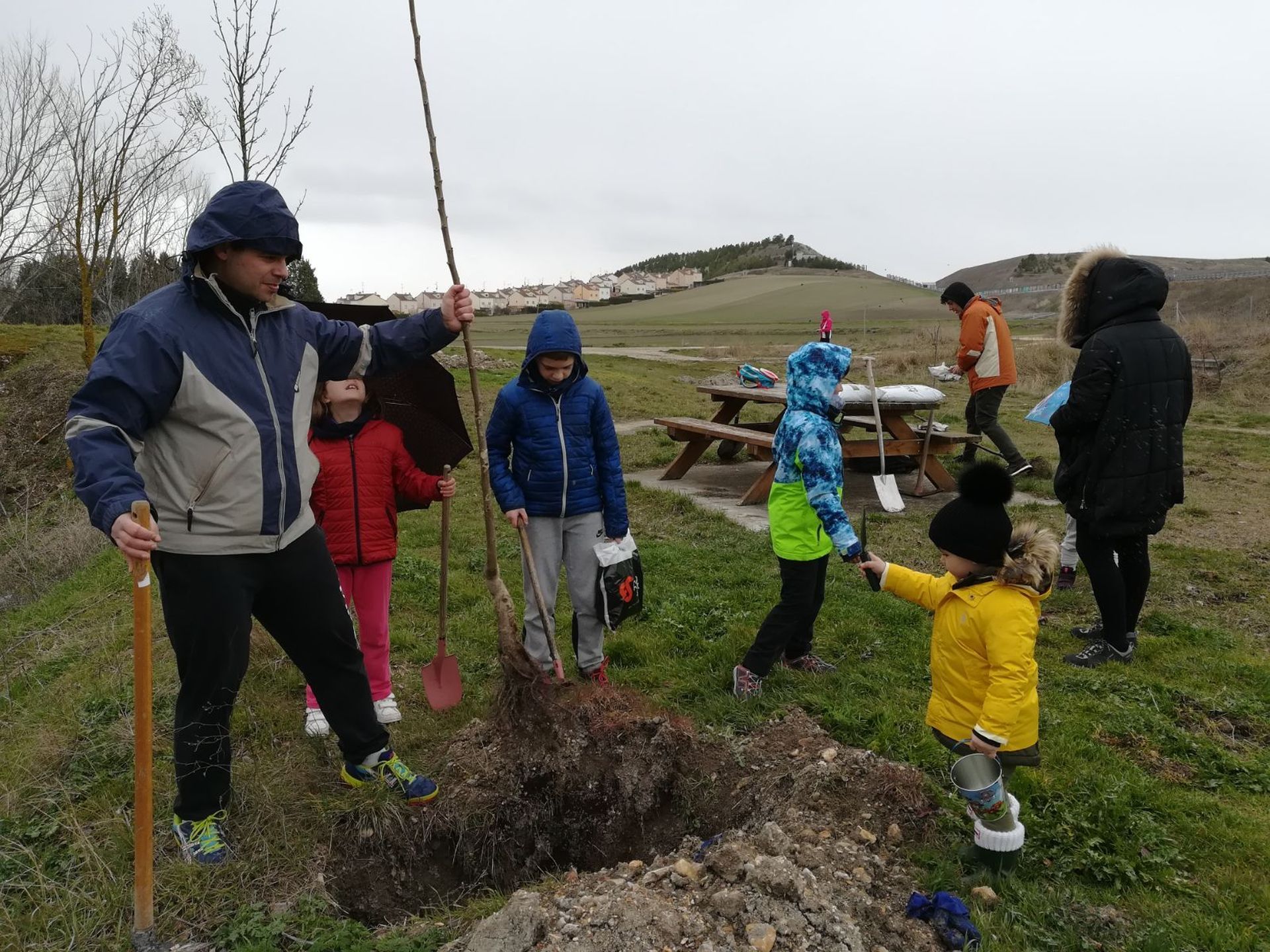 III DÍA DEL ÁRBOL EN QUINTANAORTUÑO